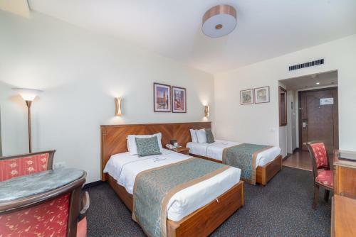 Madisson Hotel