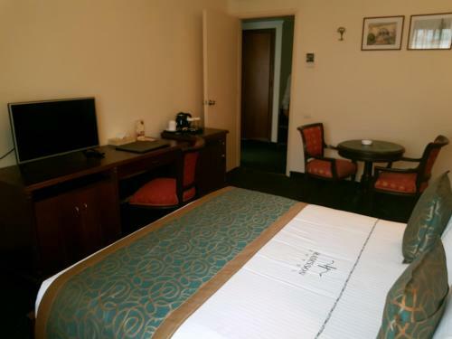 Madisson Hotel
