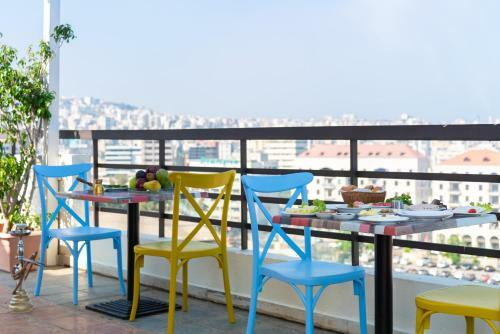Madisson Hotel