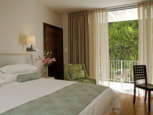Chapmans Peak Hotel