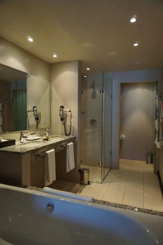 Chapmans Peak Hotel