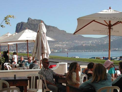 Chapmans Peak Hotel