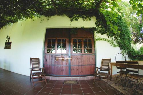 Hostal African Vineyard Guesthouse