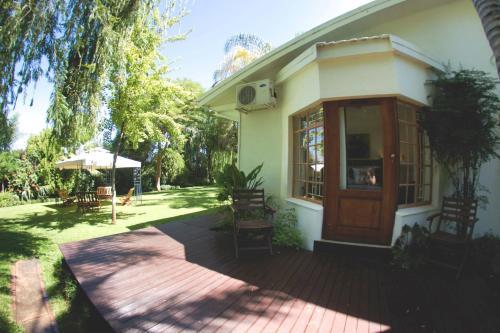 Hostal African Vineyard Guesthouse
