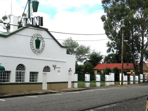 Hotel Green Lantern Inn