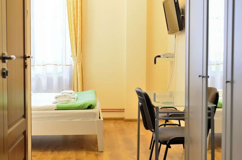 Hostal Wenderedu Business Center