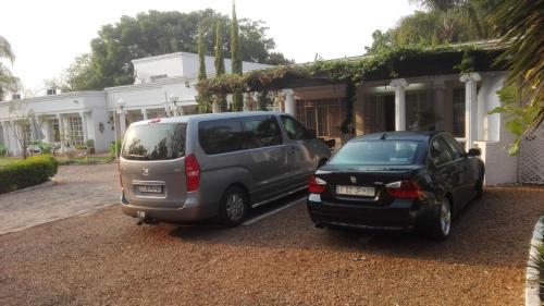 Hostal Heatherdale Guesthouse & Shuttle Services