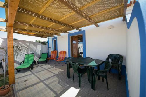 Monte Da Ba�a Do Tonel