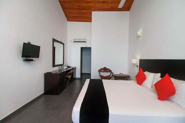 Hotel Kalla Bongo Lake Resort