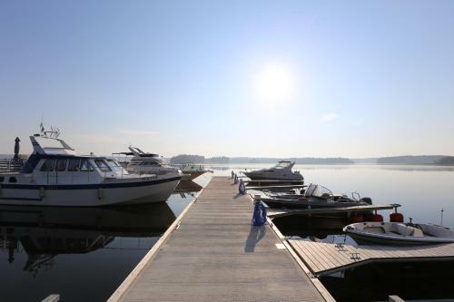 Hotel Lehmonk�rki Resort
