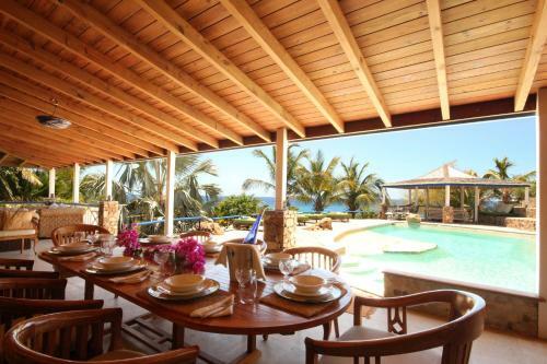 Villa The Carib House