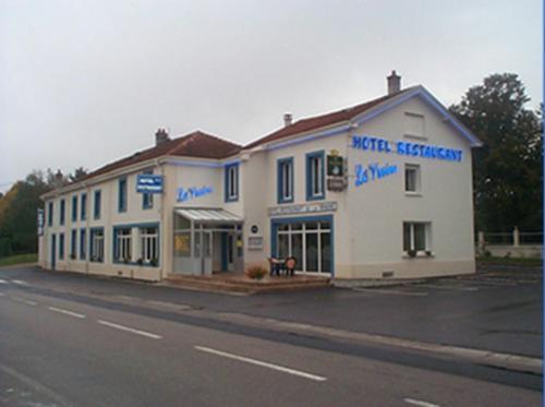 Hotel H�tel Restaurant La Vraine