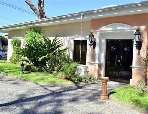 Hotel Le Moustier Suites