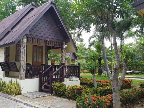 Hotel Prachuap Garden View Resort
