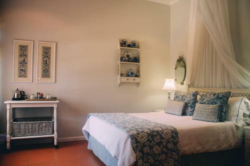Hostal Cornerway Guest House