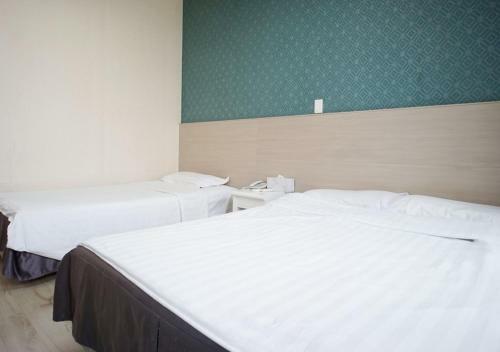 Apple Hotel