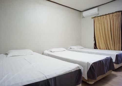 Apple Hotel