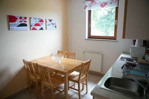 Apartamentos Furman Guest House Pizzeria