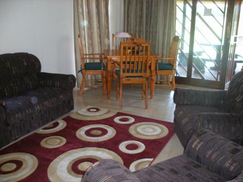 Lokuthula Country Lodge