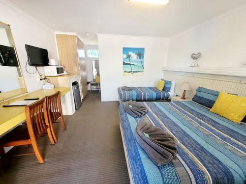 Boyne Island Motel And Villas