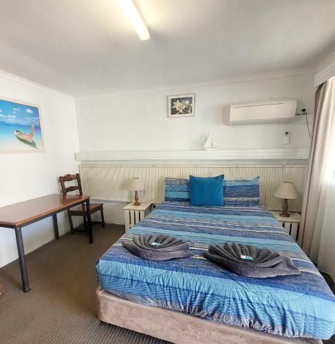 Boyne Island Motel And Villas