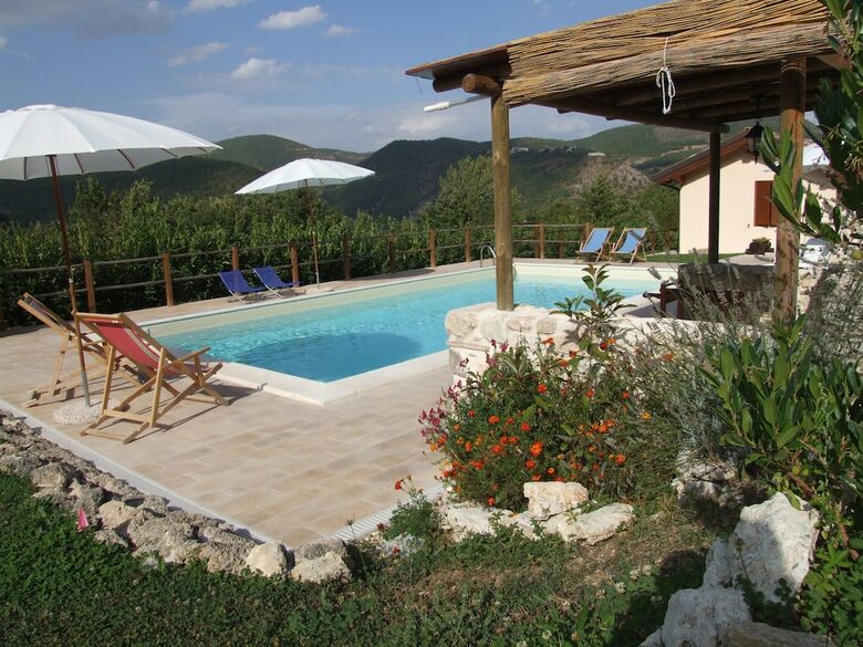 Hostal Valleprata