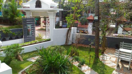 Hotel Krishnatheeram Ayur Holy Beach Resorts