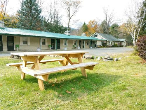 Motel Black Bear Lodge