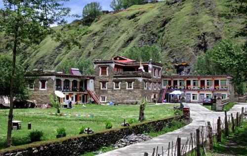 Posada Gesang Garden