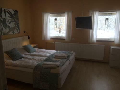 Hostal Hotell Paradis