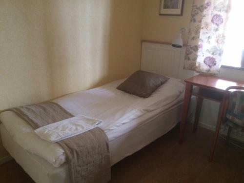 Hostal Hotell Paradis