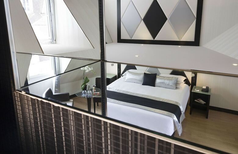 Hotel L'empire Paris