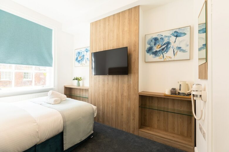 Griffin House Hotel