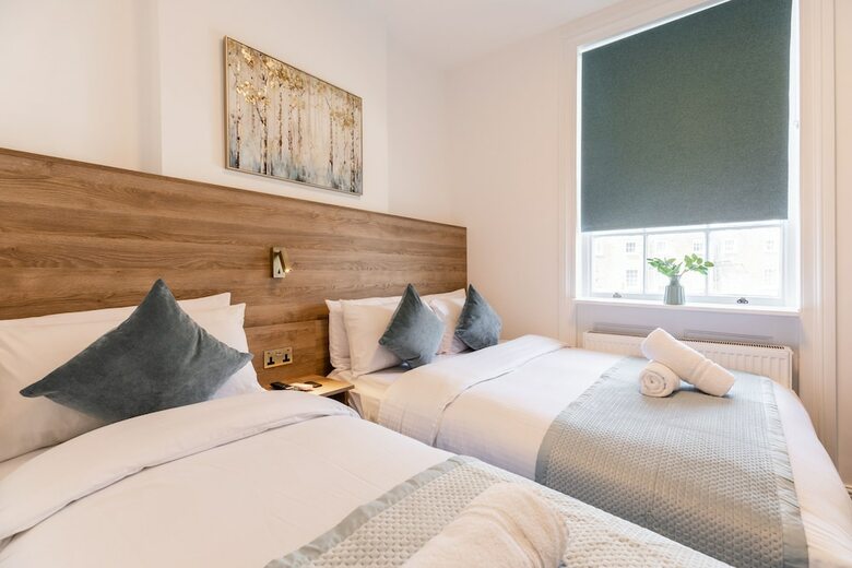 Griffin House Hotel