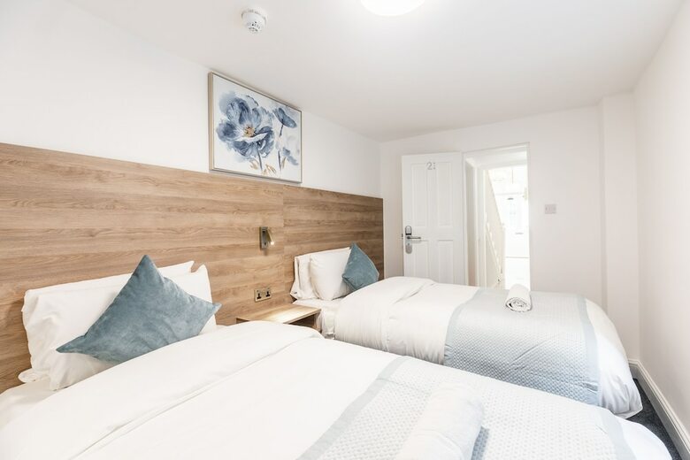 Griffin House Hotel