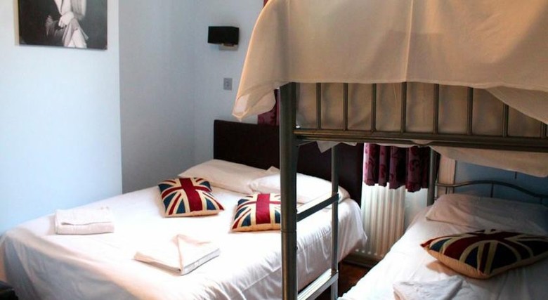 New Dawn Hotel