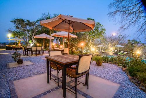 Hostal Abangane Guest Lodge