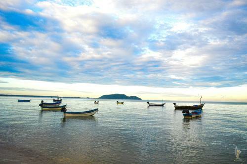 Hotel Sangjun On Beach Resort