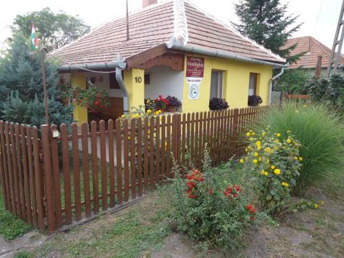 Apartamento Napsug�r Vend�gh�z