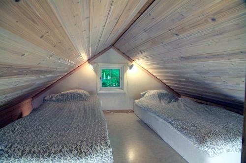 Lodge Svalem�la Stugby