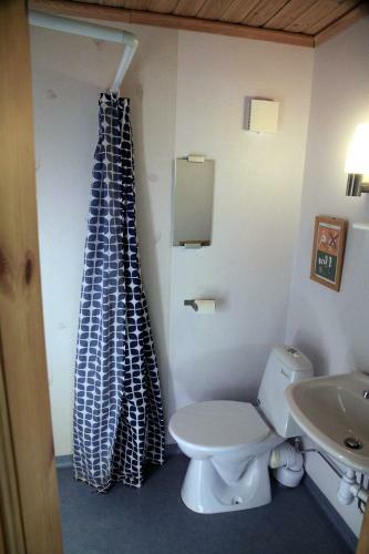 Lodge Svalem�la Stugby