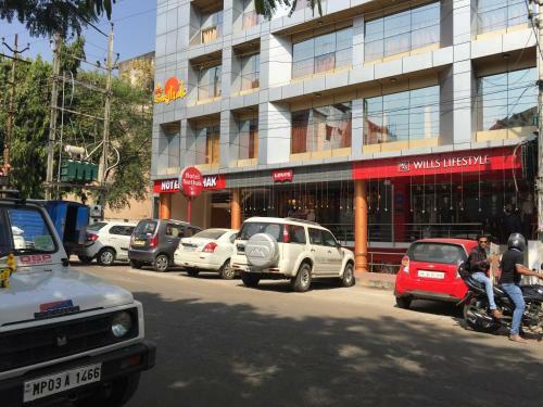 Hotel Sarthak