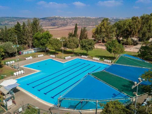 Kibbutz Mizra Country Lodging