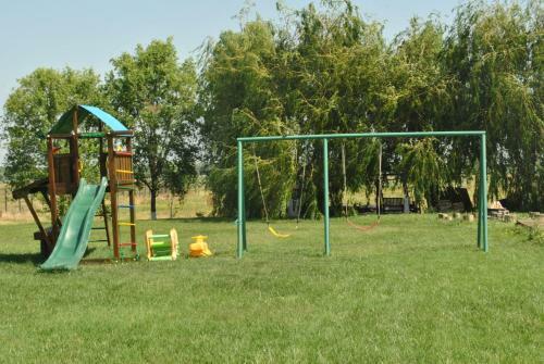 Hostal Pensiunea Lotus