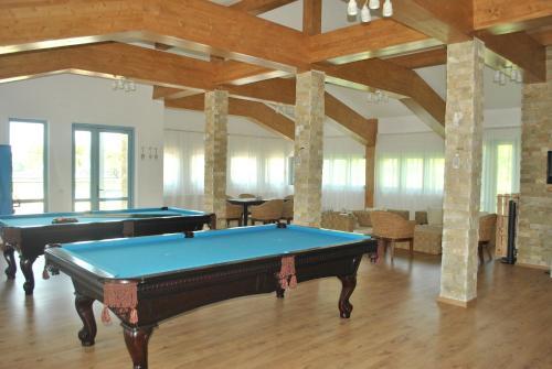 Hostal Pensiunea Lotus