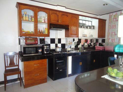 Donsol Aguluz Homestay