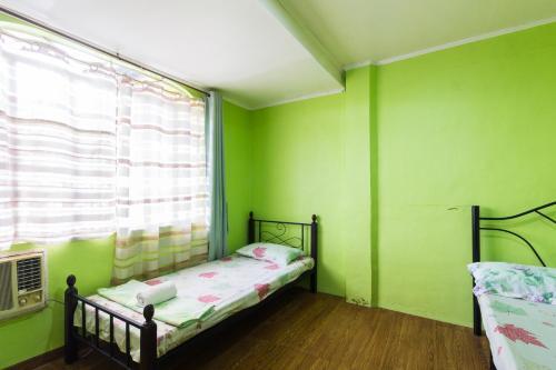 Donsol Aguluz Homestay