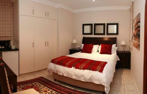Lembali Lodge Bed & Breakfast