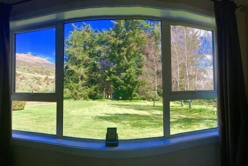 Castle Hill Lodge Bed And Breakfast