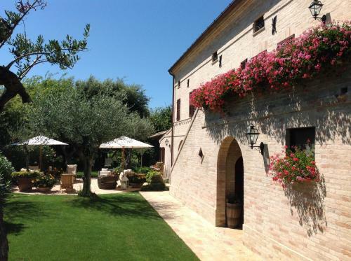 Bed & Breakfast Monterosato Country House